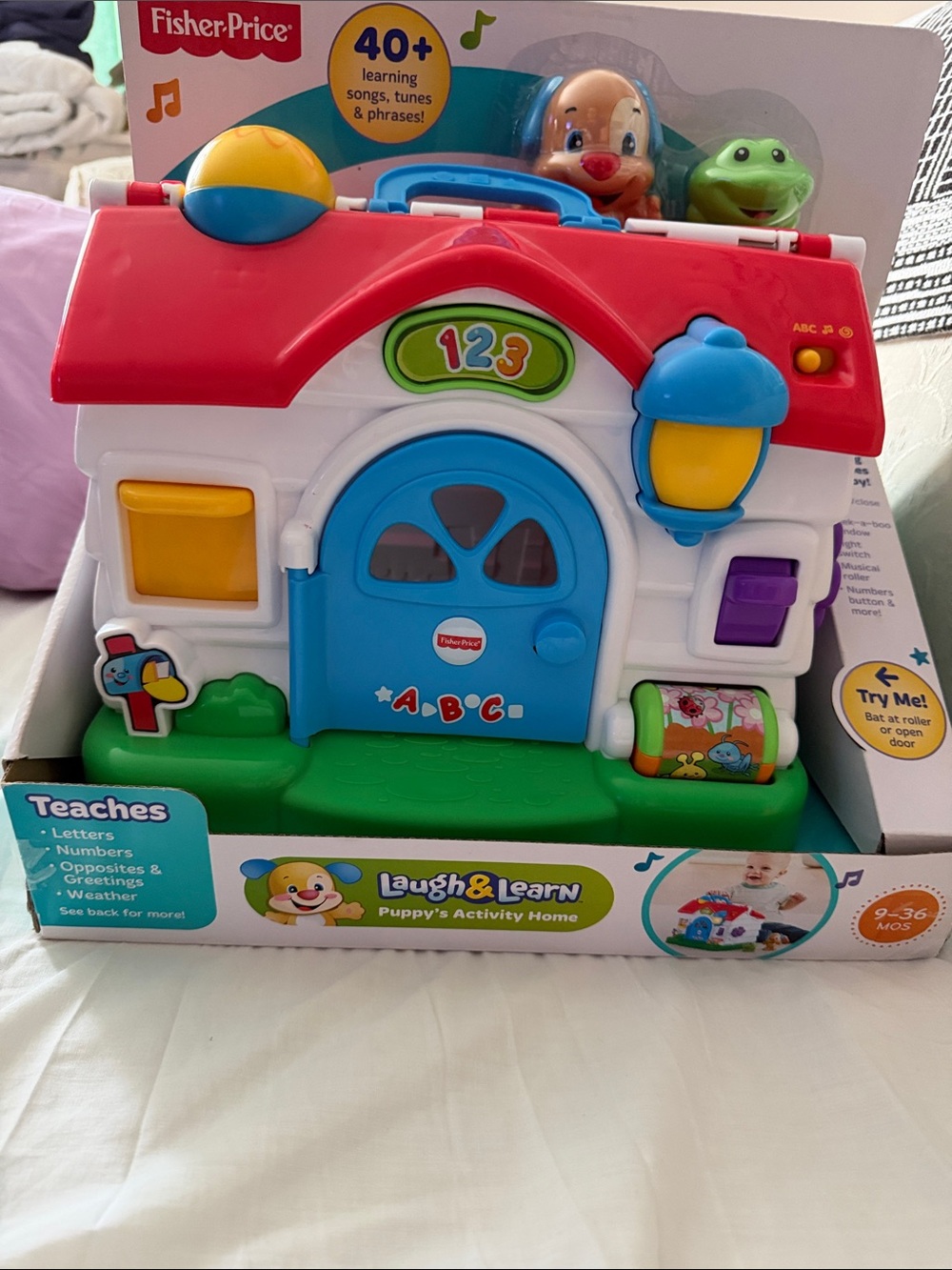 Fisher-Price Laugh & Learn Puppy’s Activity Home - Red, Blue, Green